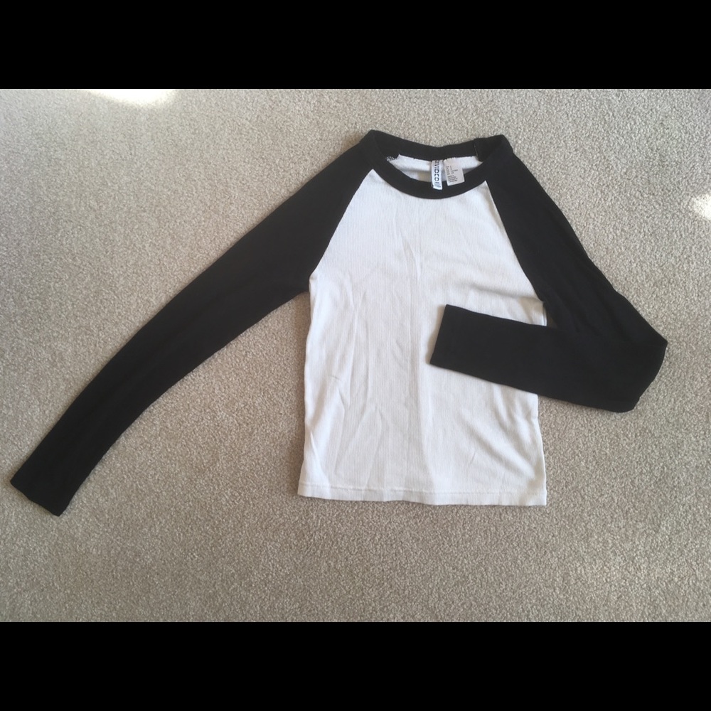 H&M baseball tee